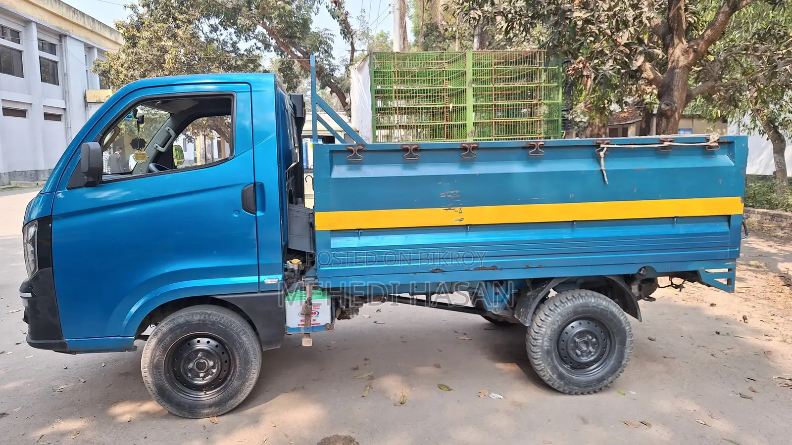 Tata Intra V10