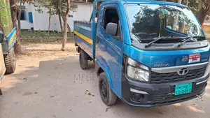 Tata Intra V10