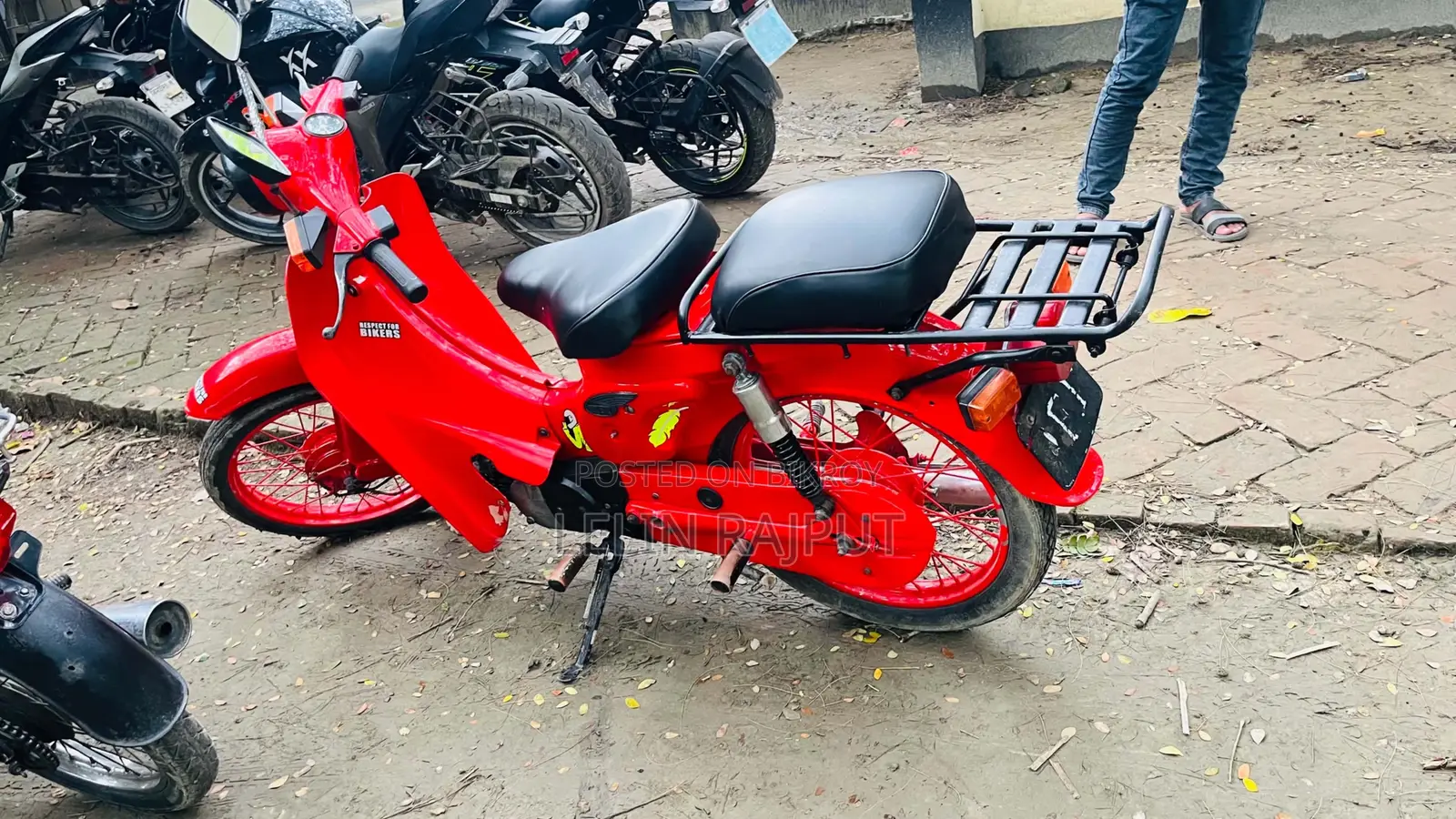 Honda 1996 Red