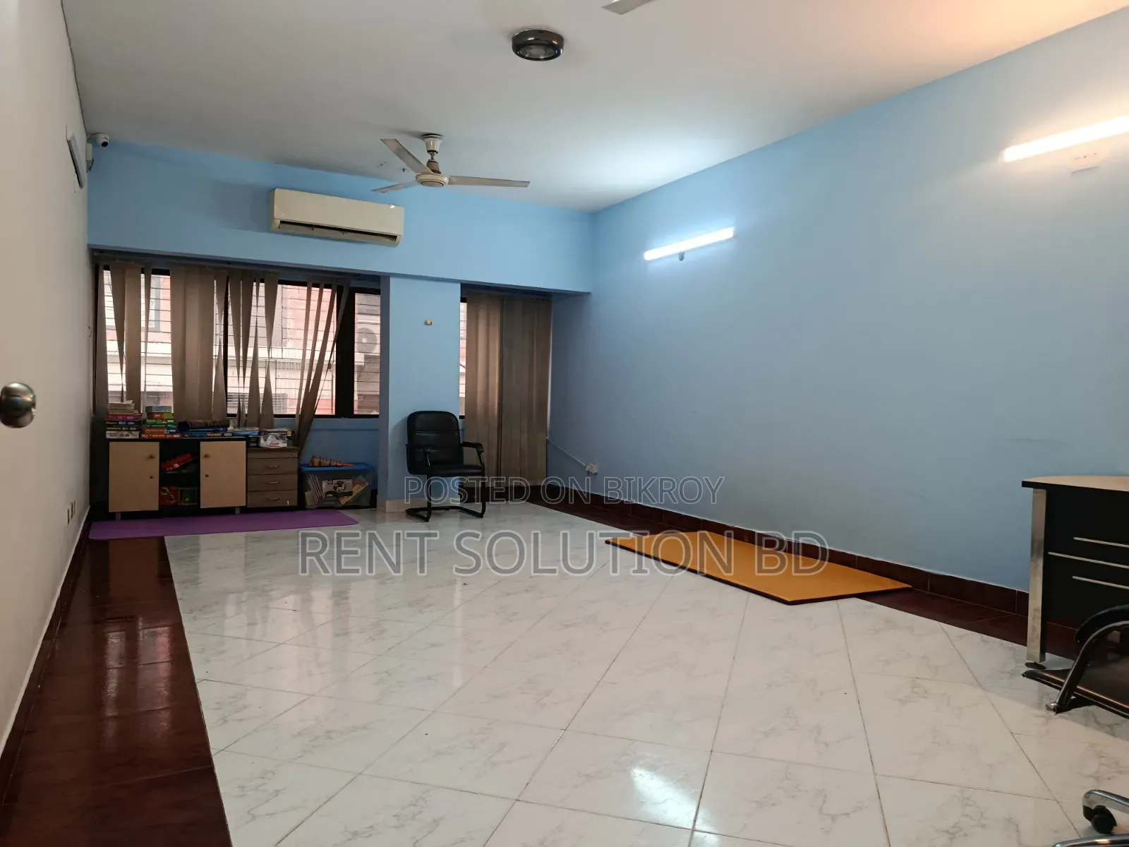 Semi Furnished 3500 SQFT Office Space Rent at Gulshan 1