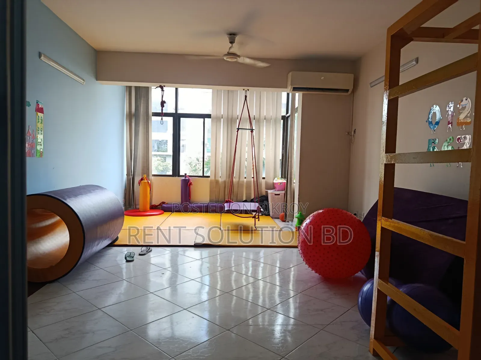 Semi Furnished 3500 SQFT Office Space Rent at Gulshan 1