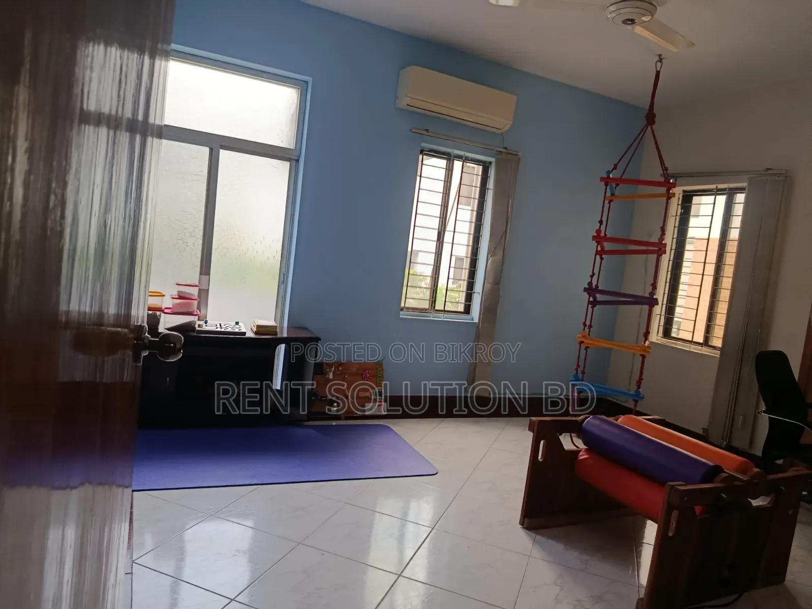 Semi Furnished 3500 SQFT Office Space Rent at Gulshan 1