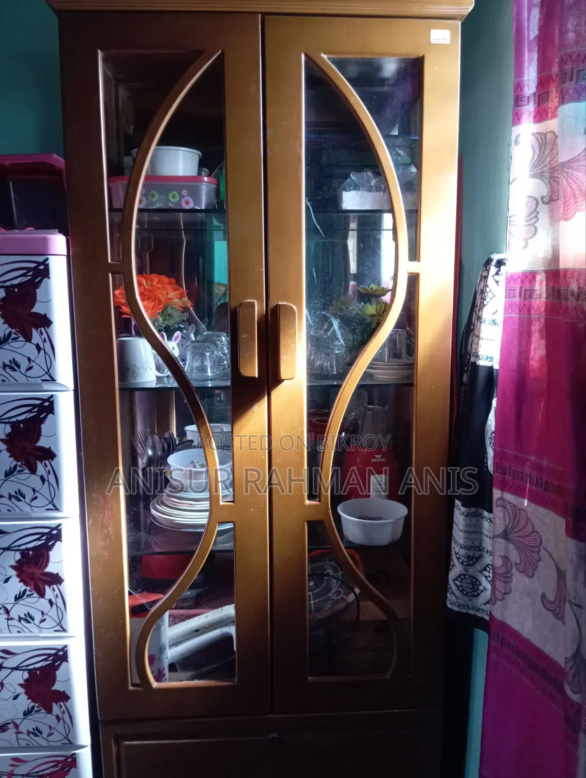 Showcase Furniture