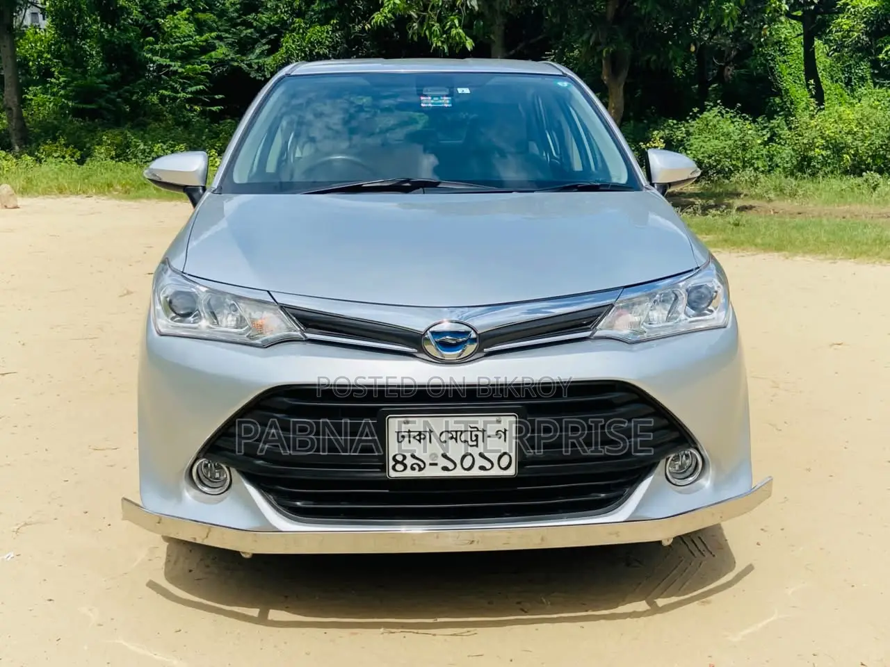 টয়োটা এক্সিও ২০১৭ সিলভার