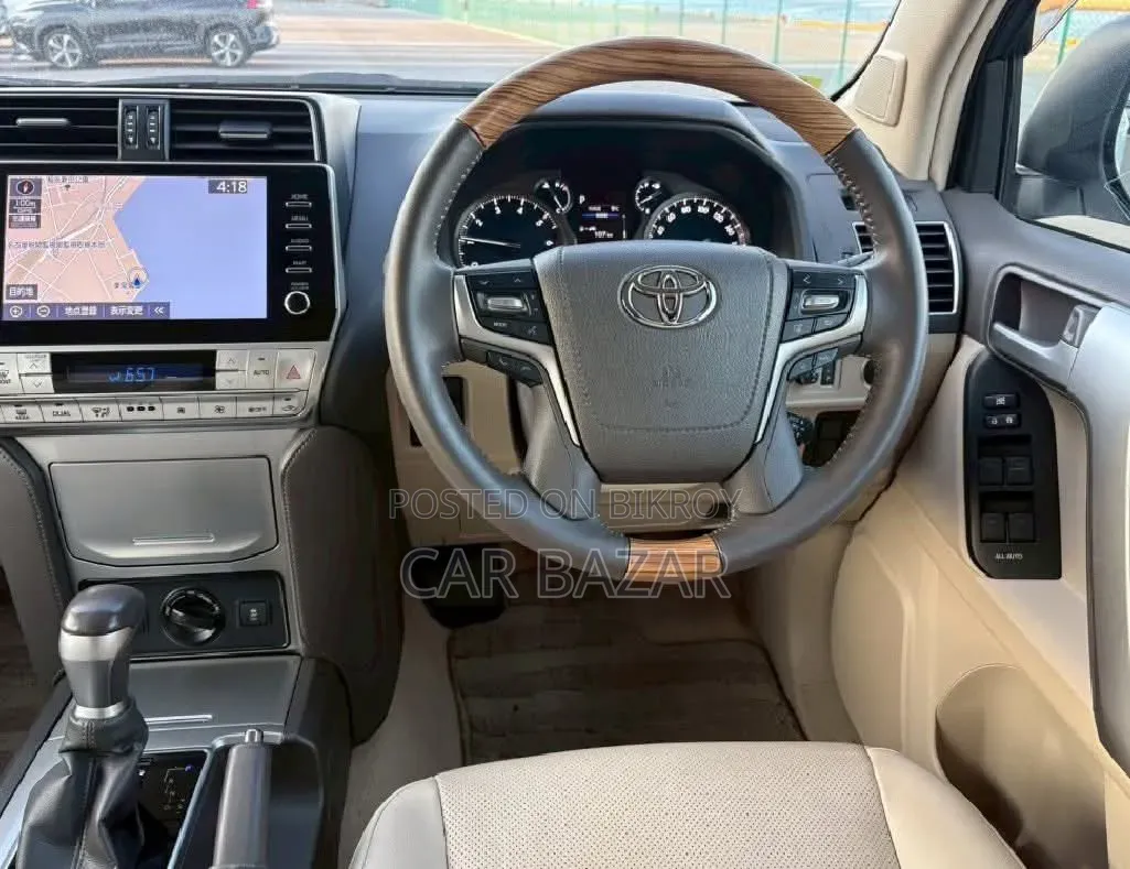 Toyota Land Cruiser Prado 2.7 2023 Pearl