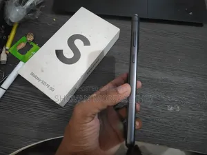স্যামসাং গ্যালাক্সি এস২১ এফই ১২৮ জিবি ব্ল্যাক