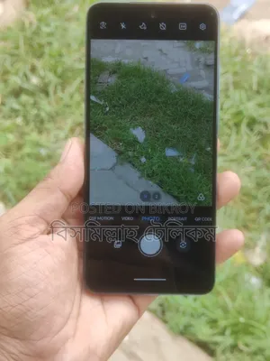 মোটোলোরো মোটো জি০৫ ৬৪ জিবি সবুজ
