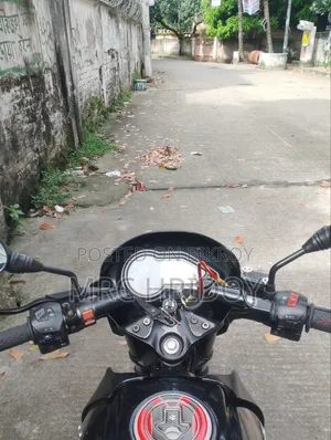 Bajaj Pulsar 150 2014 Red