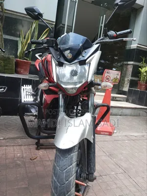 Yamaha FZS V2 2017 Red