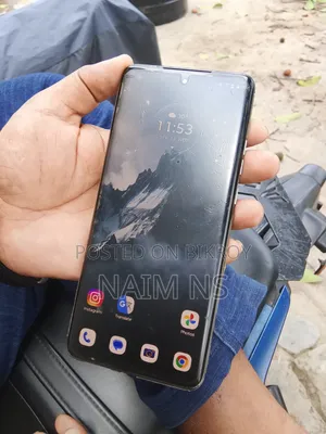 মোটর চলা এজ ৪০ নিও ১২৮ জিবি