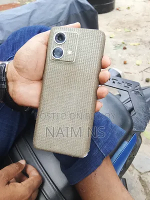 মোটর চলা এজ ৪০ নিও ১২৮ জিবি