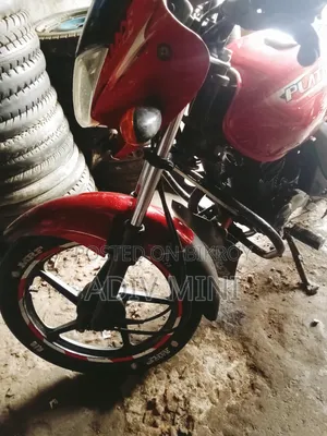Bajaj Platina 100 2015 লাল