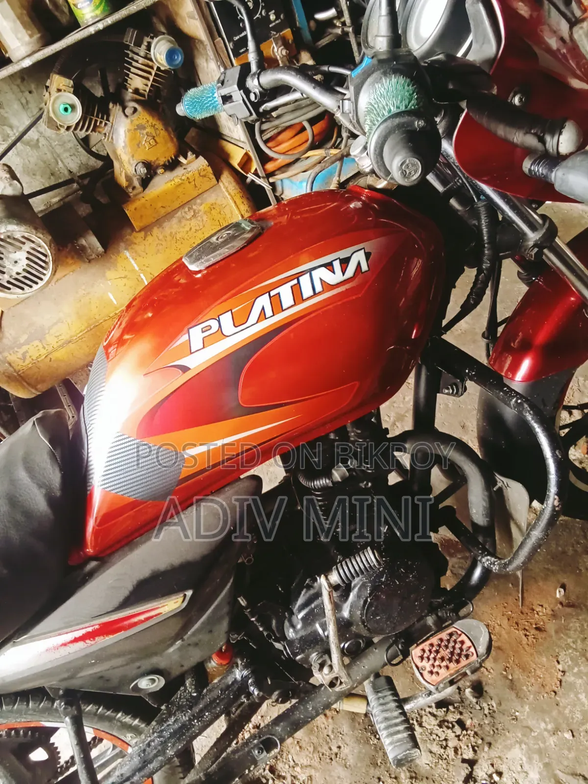 Bajaj Platina 100 2015 Red