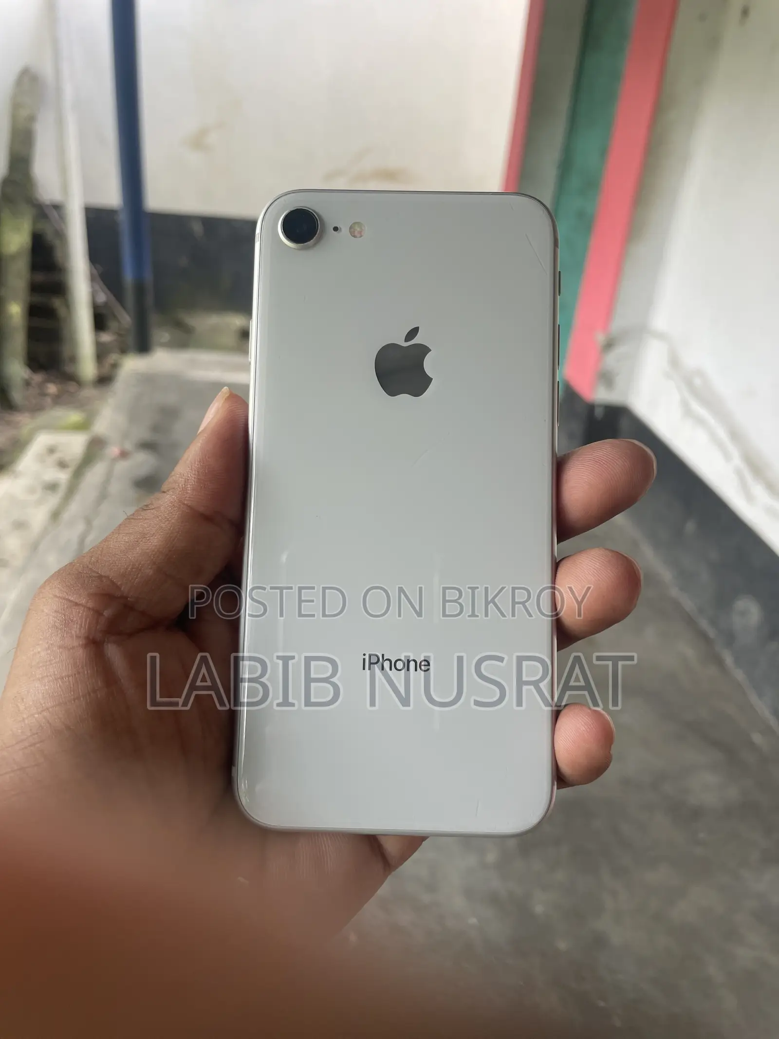 অ্যাপল আইফোন ৮ ৬৪ জিবি সিলভার