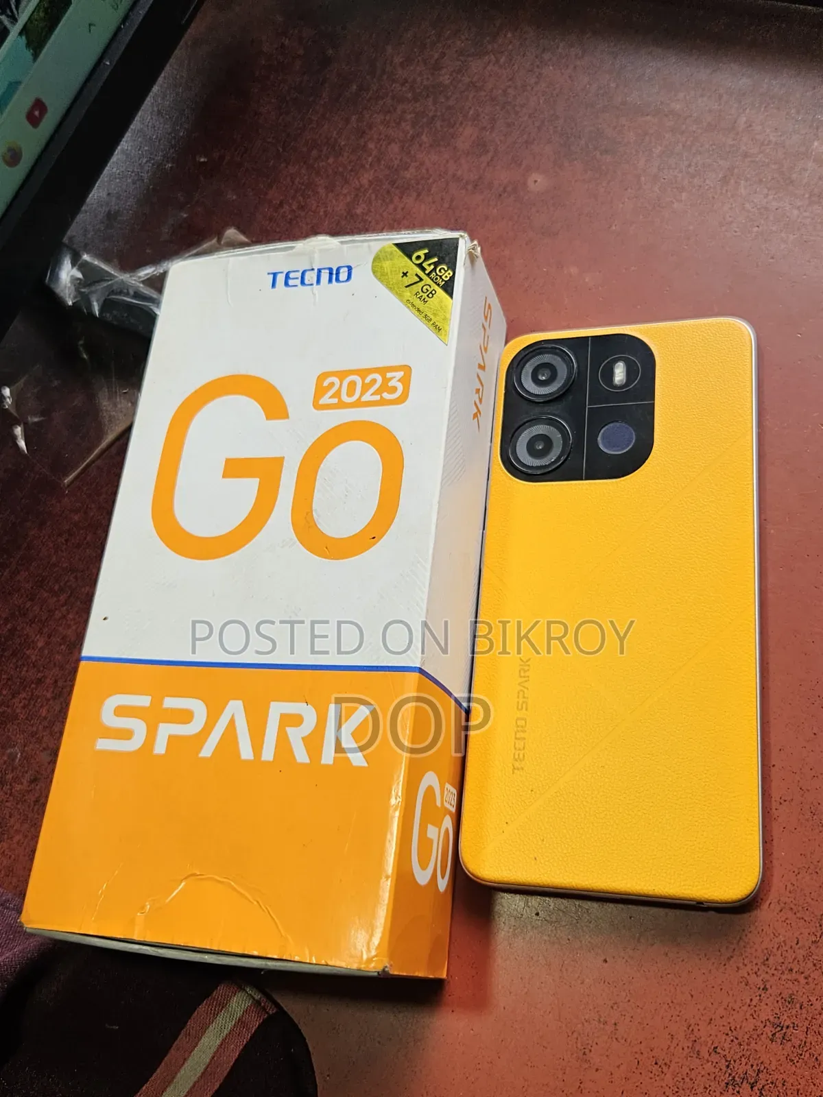 Tecno Spark Go 64 GB Orange