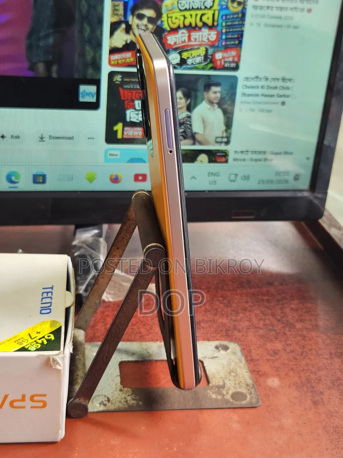 Tecno Spark Go 64 GB Orange