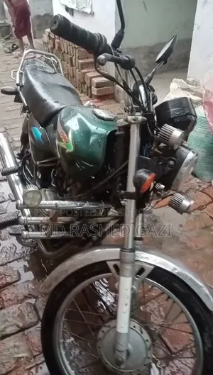 ইয়ামাহা ক্রুক্স ২০২২ সবুজ