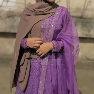সম্পূর্ণ সেলাই করা রেডিমেড থ্রি পিস