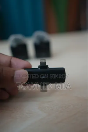 F15-2 ডুয়াল নয়েজ ক্যানসেলিং ওয়্যারলেস মাইক্রোফোন