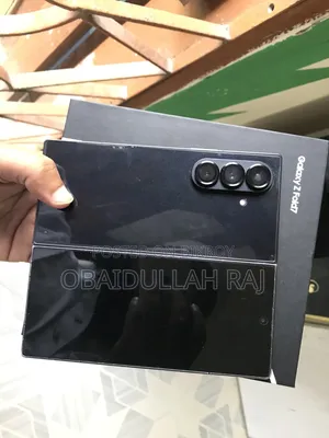 স্যামসাং গ্যালাক্সি জেড ফোল্ড৭ ৫১২ জিবি কালো