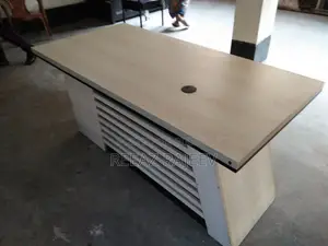 Boss Table