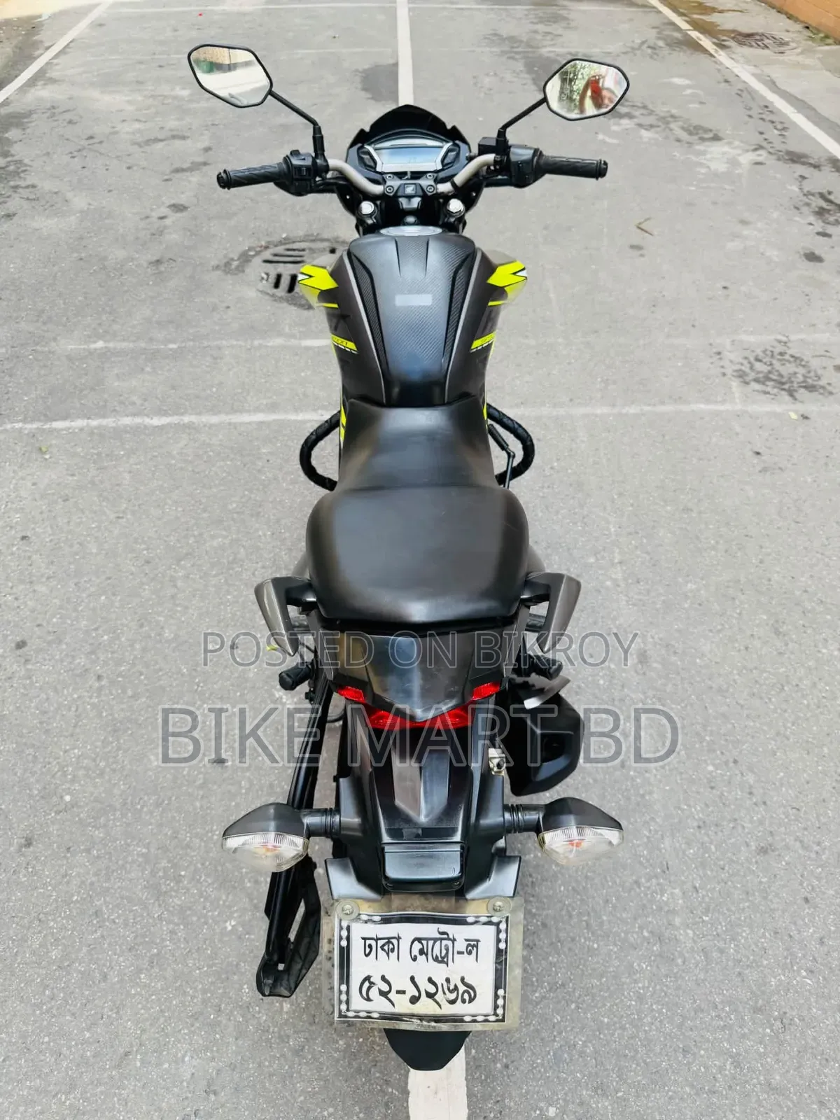 হোন্ডা হর্নেট ২০২১ গ্রে