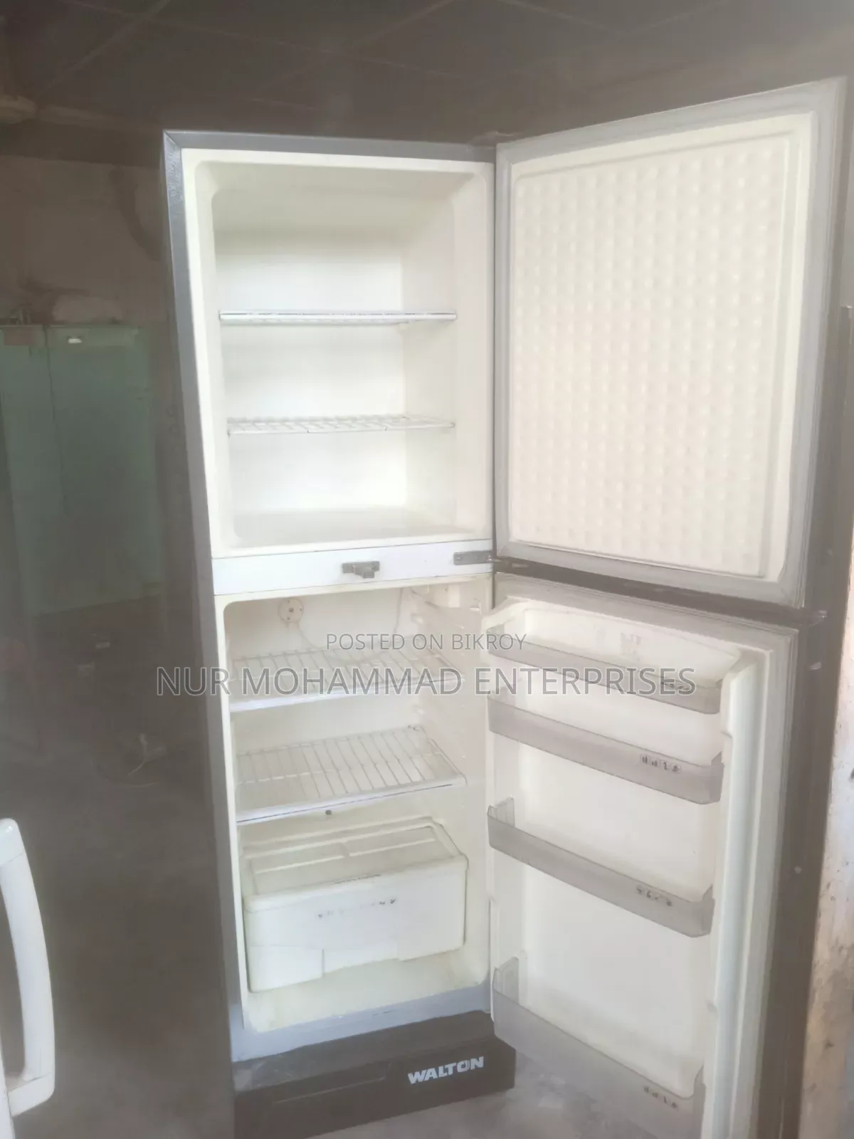 Walton Fridge, with 3 months warranty