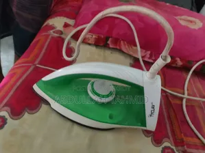 ফিলিপস ডিভা ১২০০ডাব্লিউ আয়রন মেশিন