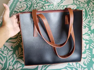 বিক্রির জন্য নতুন টোট ব্যাগ