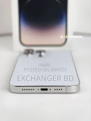 অ্যাপল আইফোন ১৪ প্রো ম্যাক্স ১২৮ জিবি সাদা