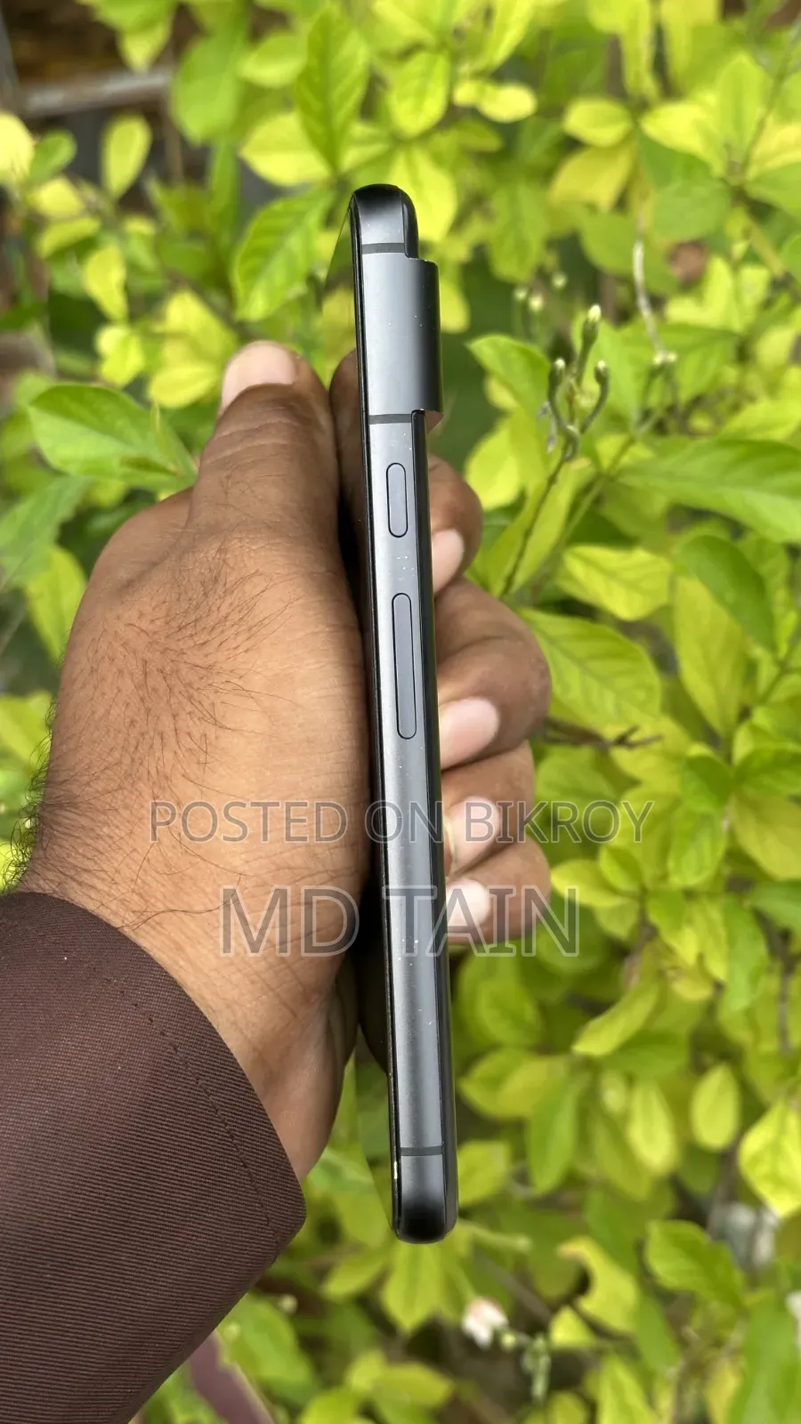 Mobile Phone 8 GB Black