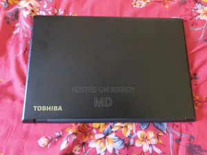 Laptop Toshiba Satellite Pro A300 8GB Intel Celeron HDD 128GB
