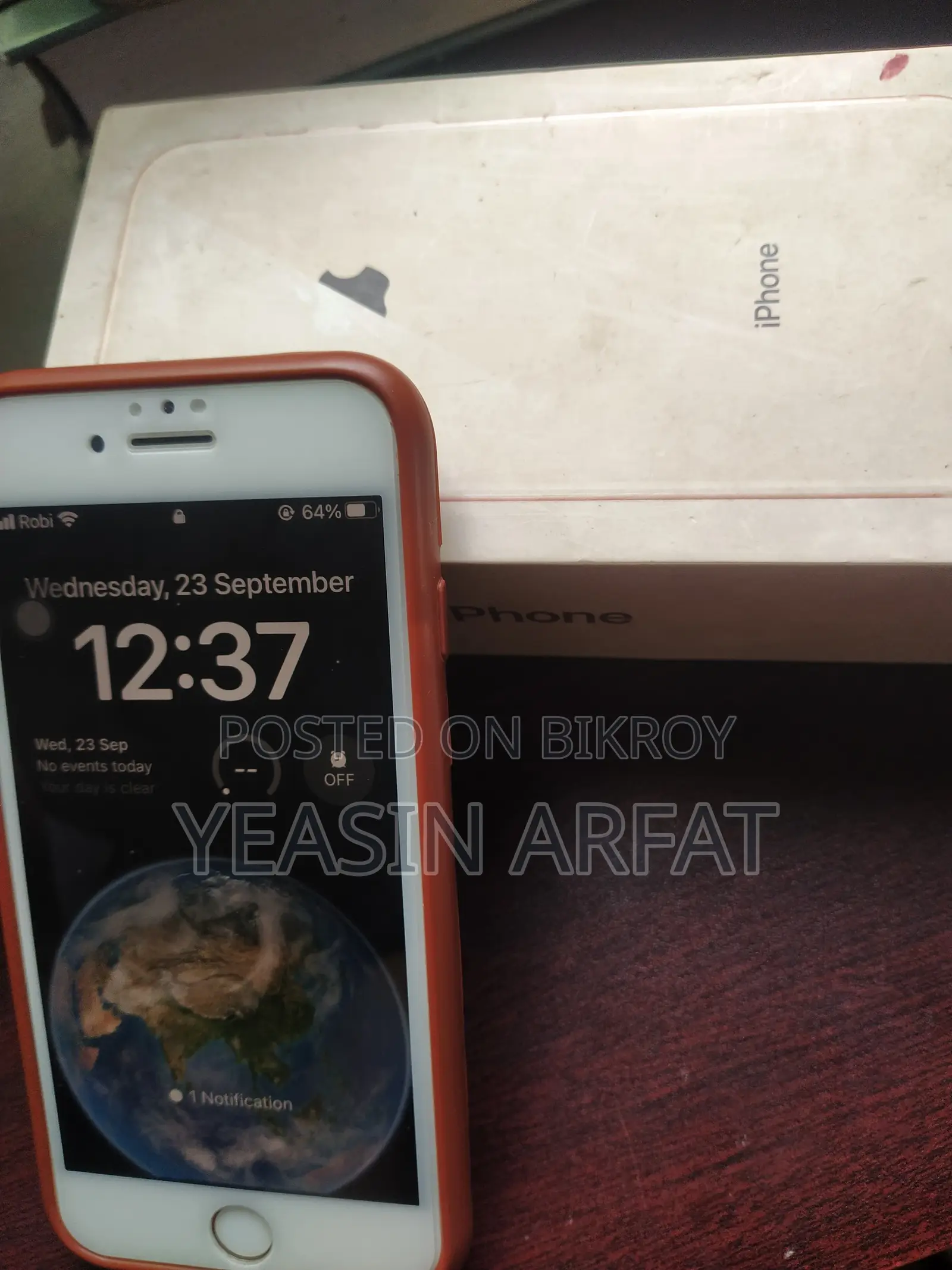 Apple iPhone 8 64 GB Gold