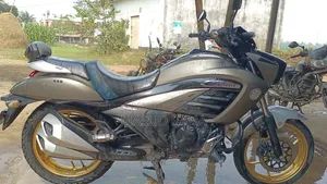 Suzuki Intruder 2023