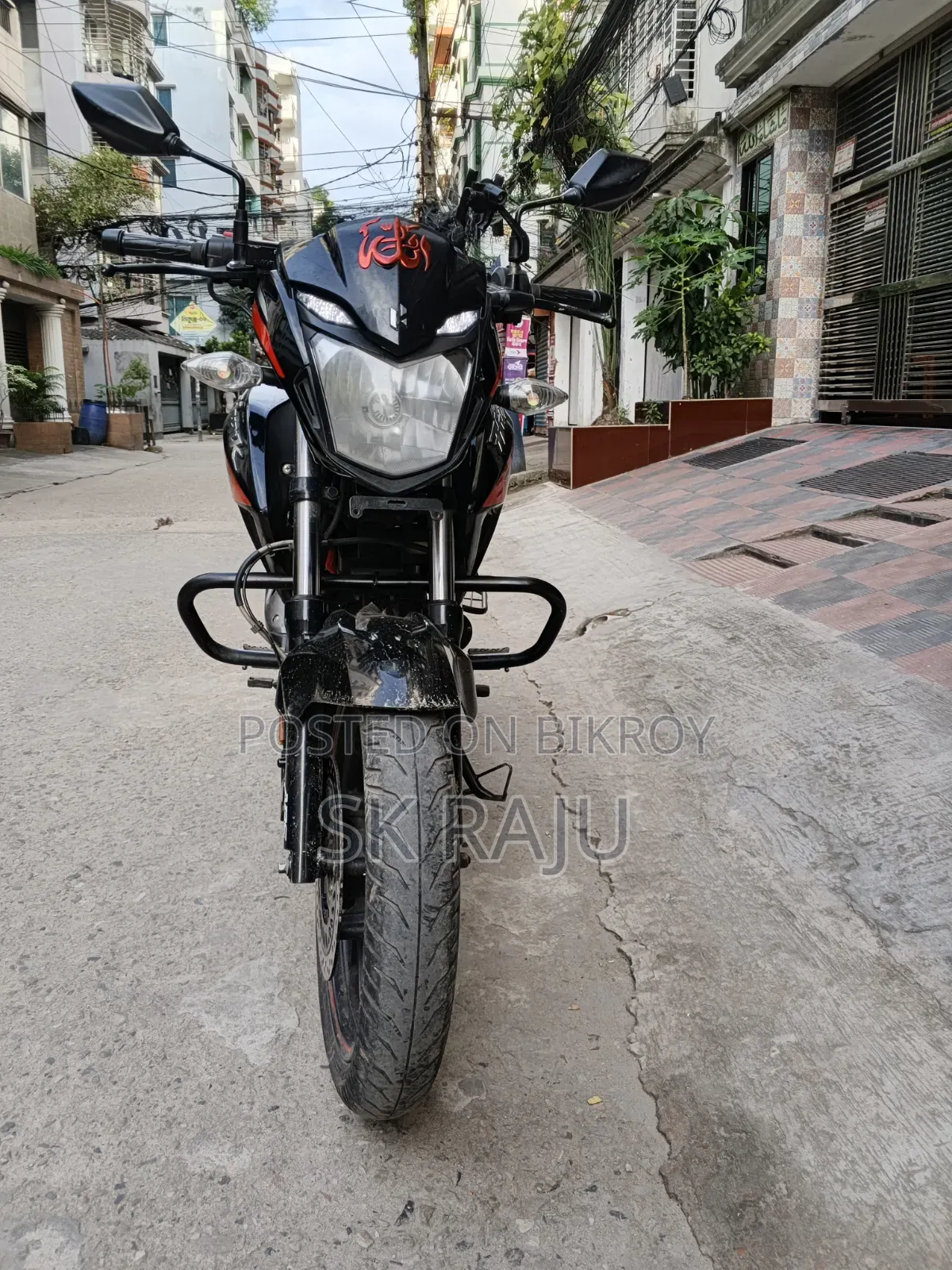 Hero Hunk 2023 Black