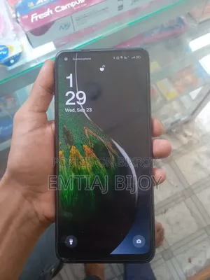 রিয়েলমি ৯ ১২৮ জিবি ব্ল্যাক