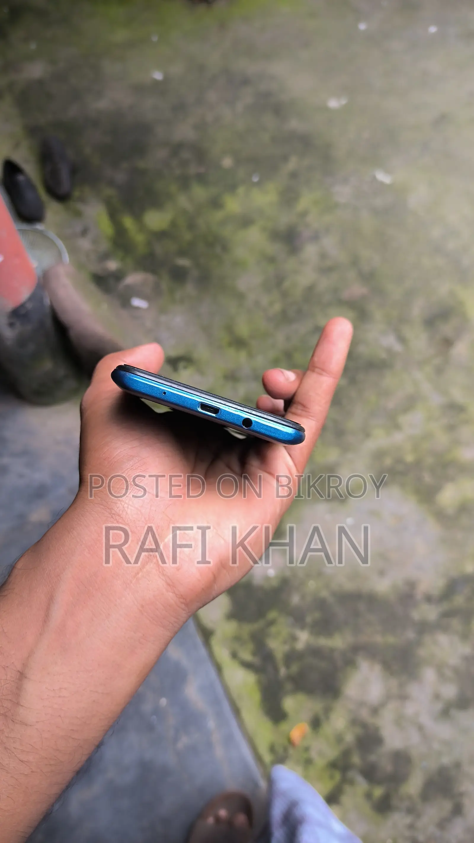 Infinix Hot 10 Play 64 GB Blue