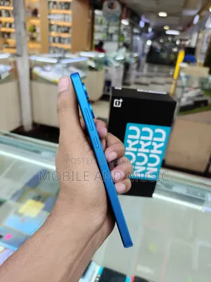ওয়ানপ্লাস নর্ড সিই৪ লাইট ২৫৬ জিবি নীল