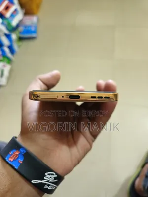 মোটোরোলা এজ ৫০ নিও ২৫৬ জিবি গোল্ড