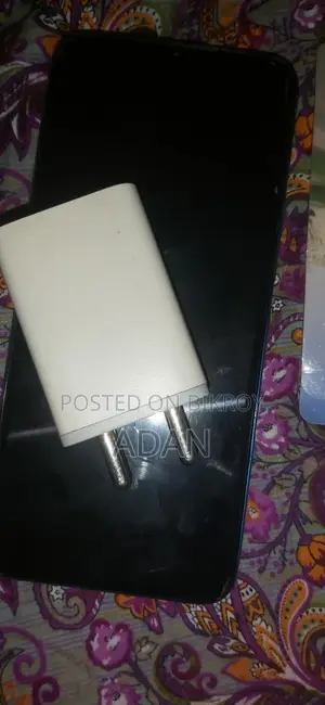 Infinix Hot 10i 32 GB Blue