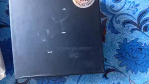 খুব ভালো একটা Airpods