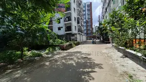 E Block 3 Katha Plot Sale Aftab Nagar
