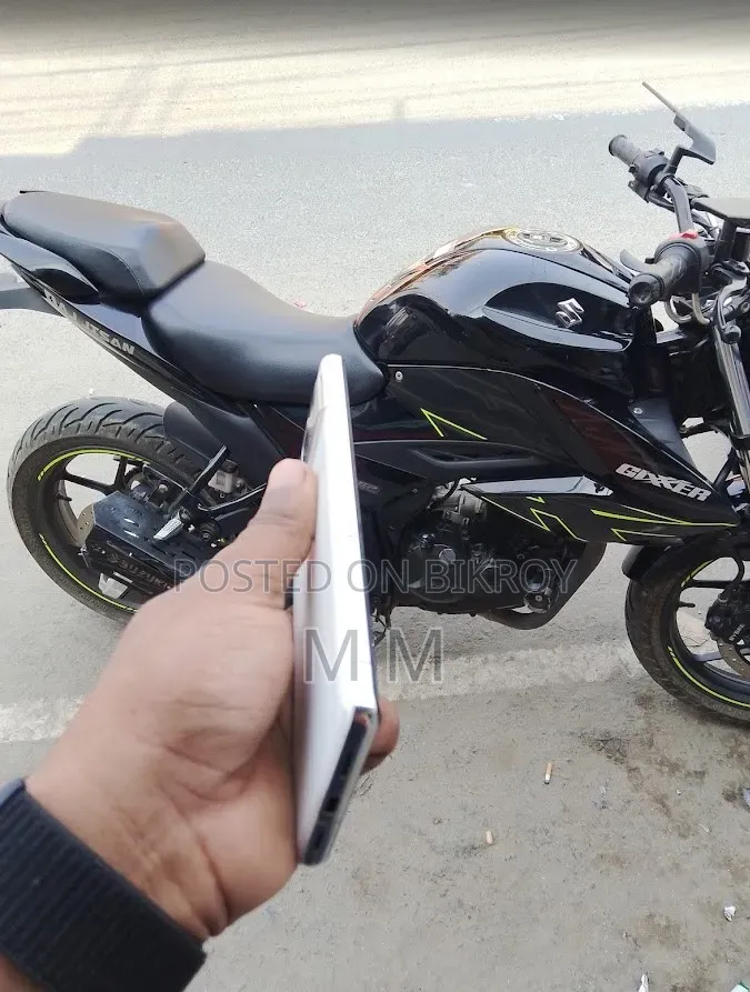 গুগল পিক্সেল ৭ প্রো ২৫৬ জিবি সাদা