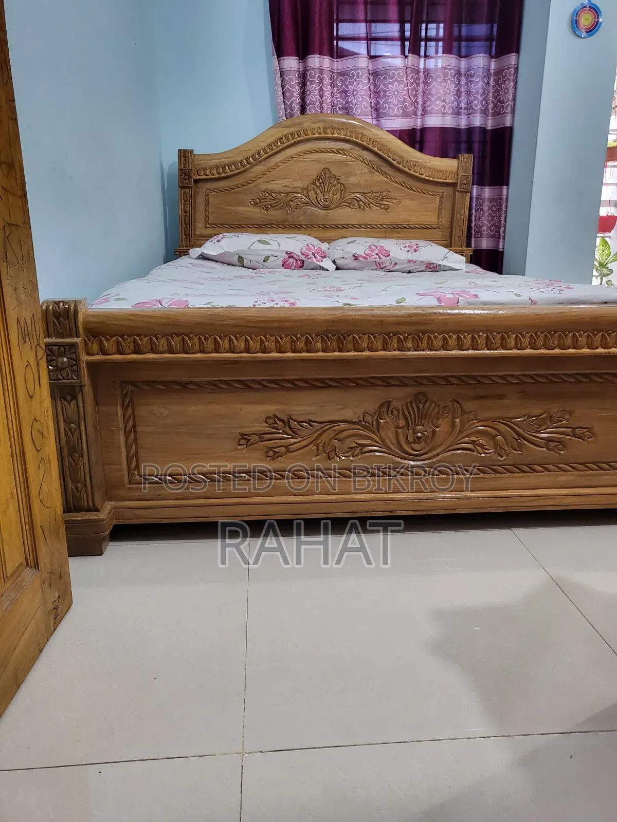 সেগুন কাঠের ফুল বক্স খাট