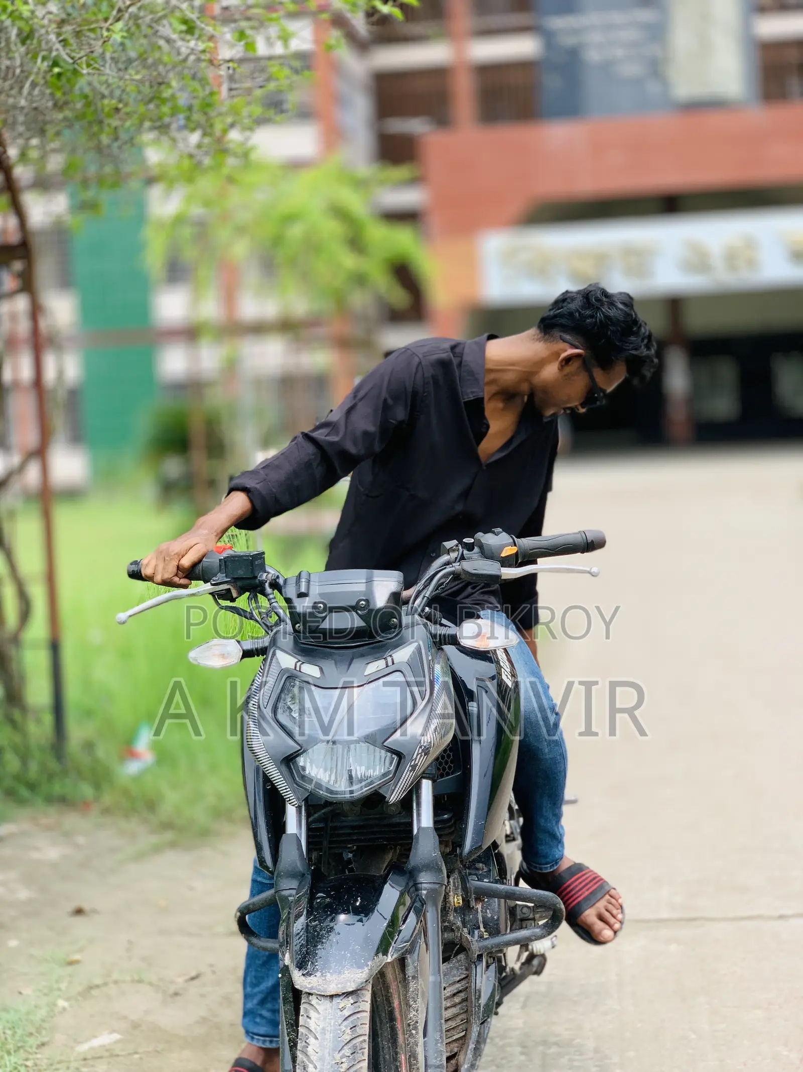 TVS Apache 160 4V 2022 Black