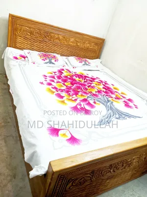সেগুন কাঠের তৈরি খাট