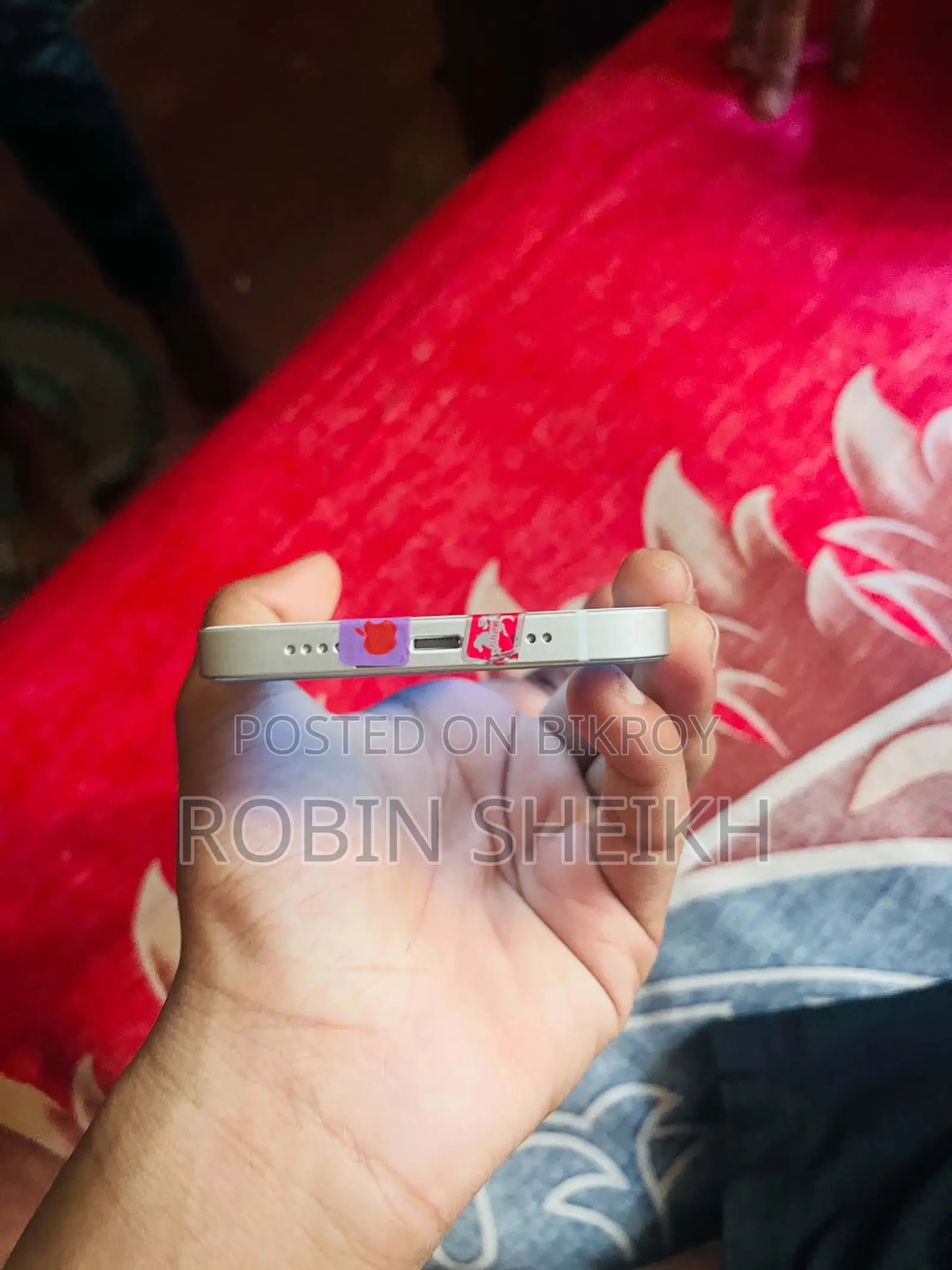 অ্যাপল আইফোন ১২ ১২৮ জিবি সাদা
