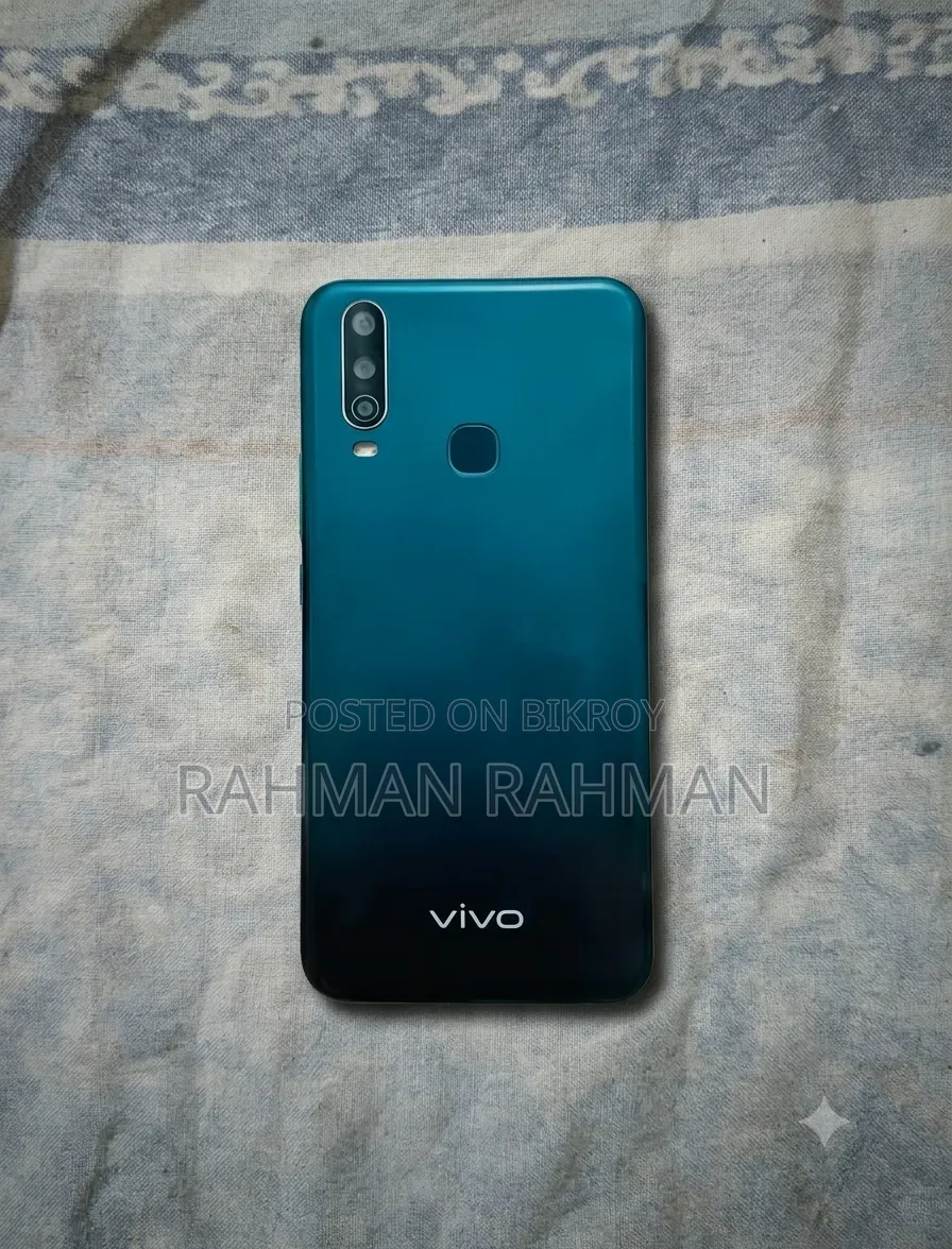 Vivo Y11 32 GB Blue