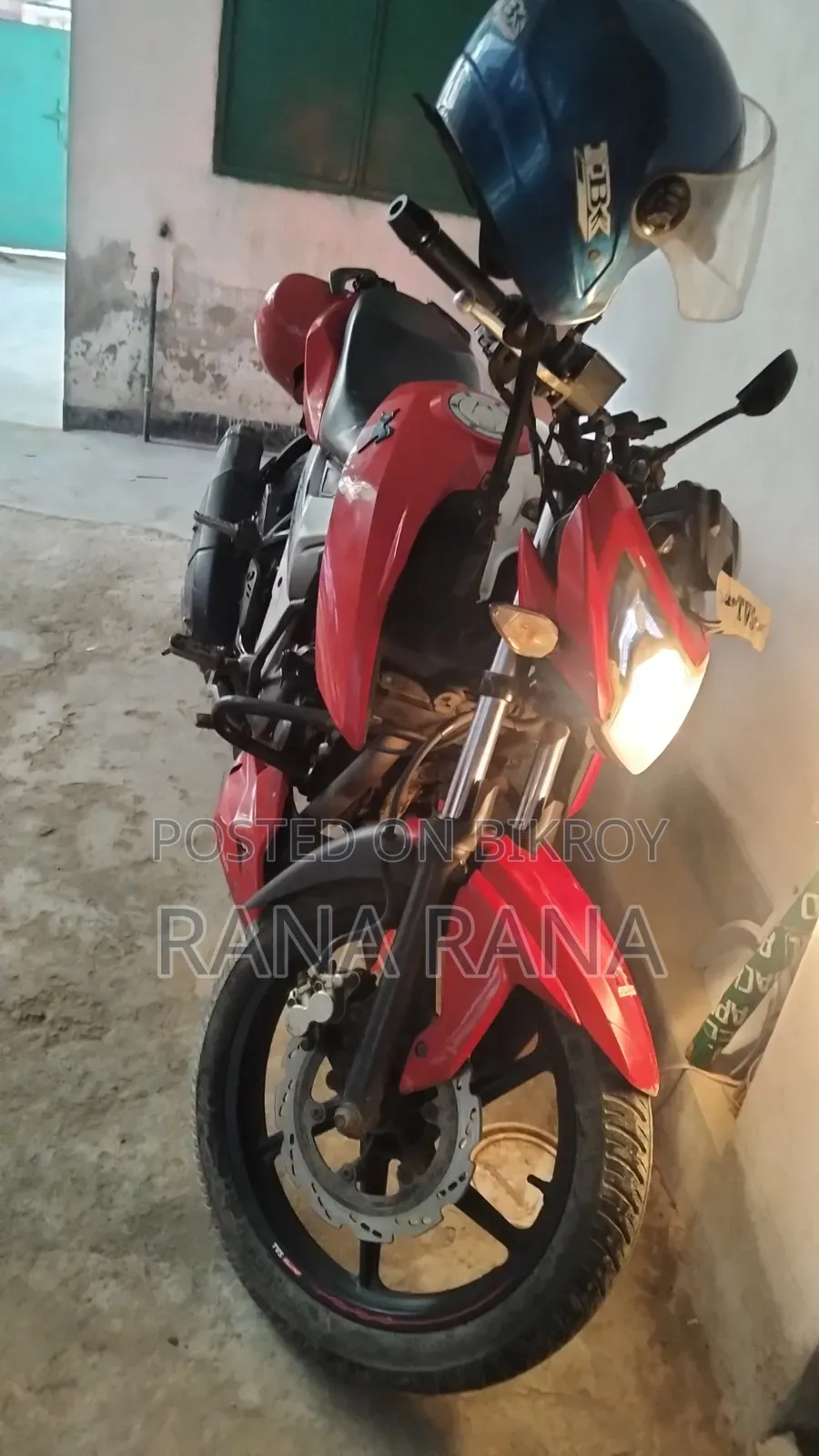 TVS Apache 160 4V 2019 Red