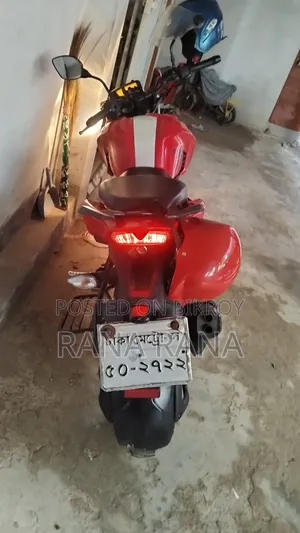 TVS Apache 160 4V 2019 Red
